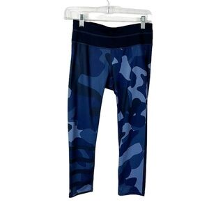 Athleta Women's S Sonar Capri Leggings Blue Camo EUC